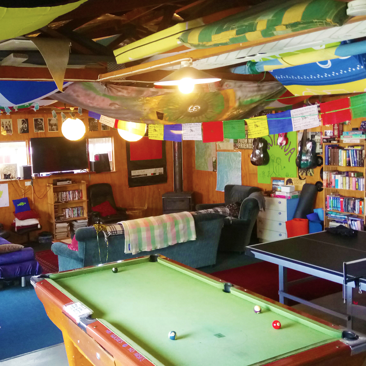 Entertainment lounge with pool table and table tennis